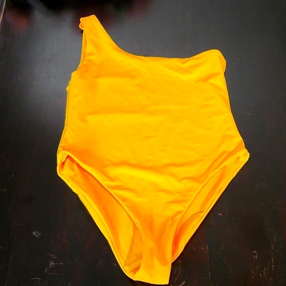 One Shoulder Solid Casual Bodysuit size MEDIUM